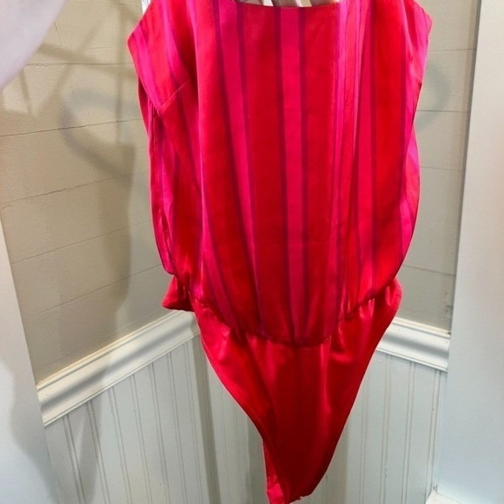 Lovers + Friends Red Striped Silky Bodysuit Small Adjustable Straps - Picture 12 of 13